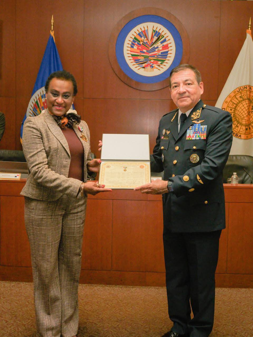 Her Excellency Ambassador Jacinth Henry-Martin awarded by IADB